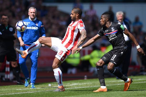 在这种背景 在这种背景