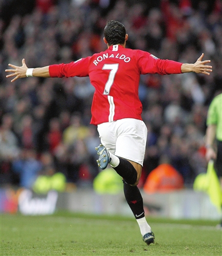 个人还是球 个人还是球